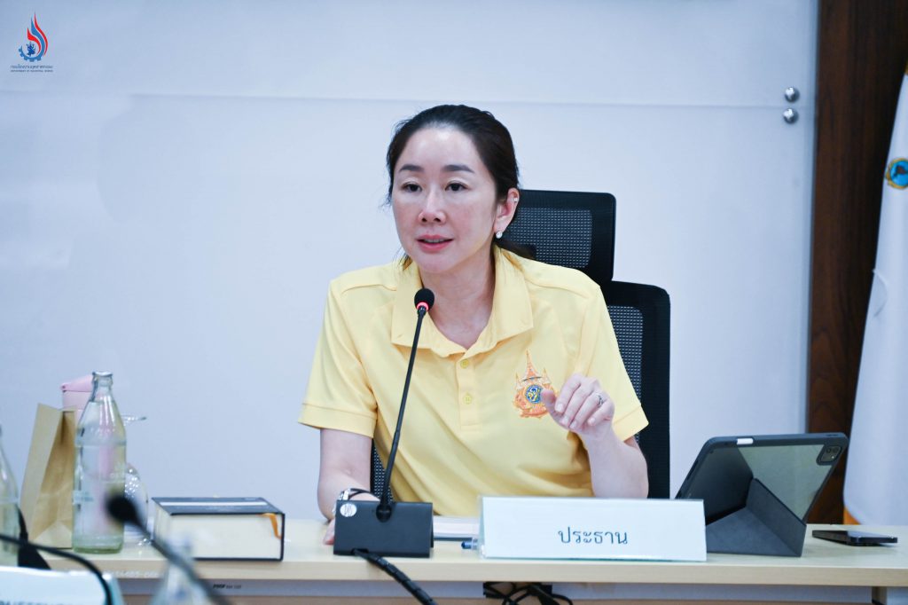 นางชญานันท์ ภักดีจิตต์ รองปลัดกระทรวงทรัพยากรธรรมชาติและสิ่งแวดล้อม เป็นประธานการประชุม