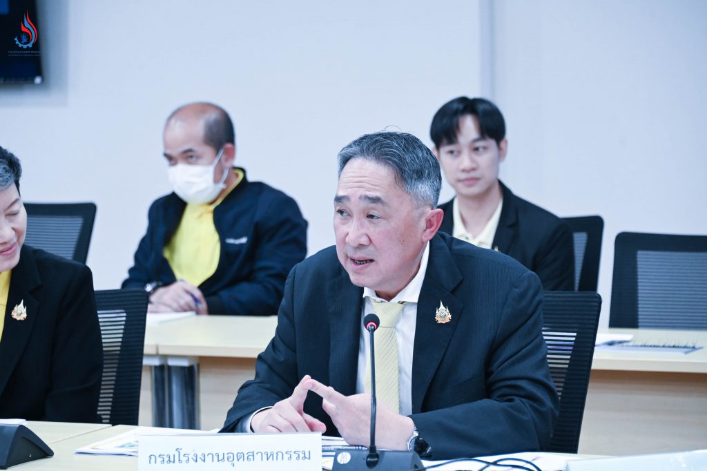 นายจุลพงษ์ ทวีศรี อธิบดีกรมโรงงานอุตสาหกรรม