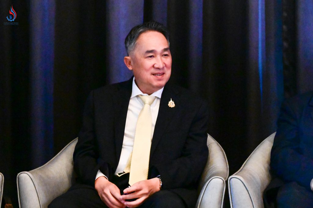 นายจุลพงษ์ ทวีศรี อธิบดีกรมโรงงานอุตสาหกรรม