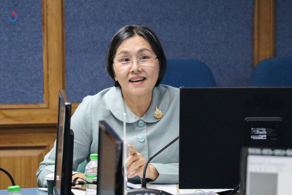 นางจินดา เตชะศรินทร์ ผู้อำนวยการกองกฎหมาย