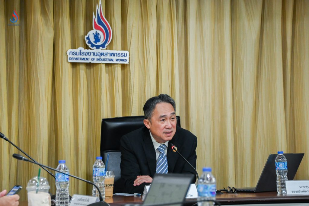 นายจุลพงษ์ ทวีศรี อธิบดีกรมโรงงานอุตสาหกรรม