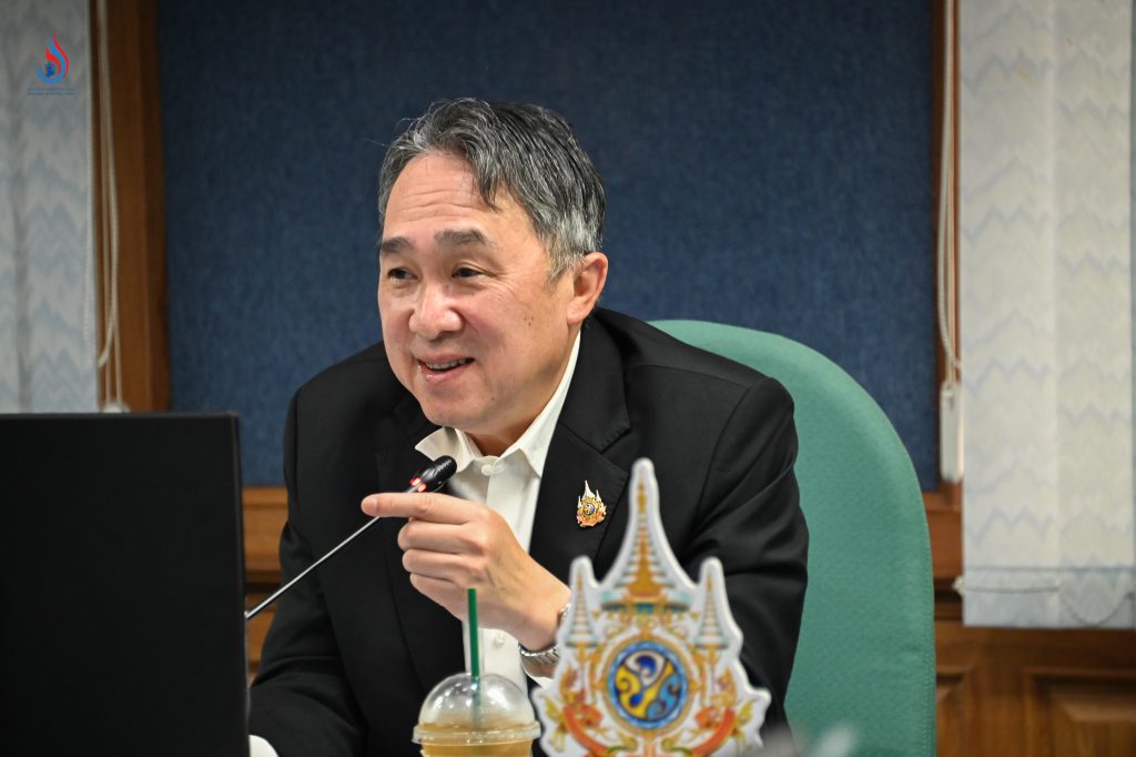 นายจุลพงษ์ ทวีศรี อธิบดีกรมโรงงานอุตสาหกรรม