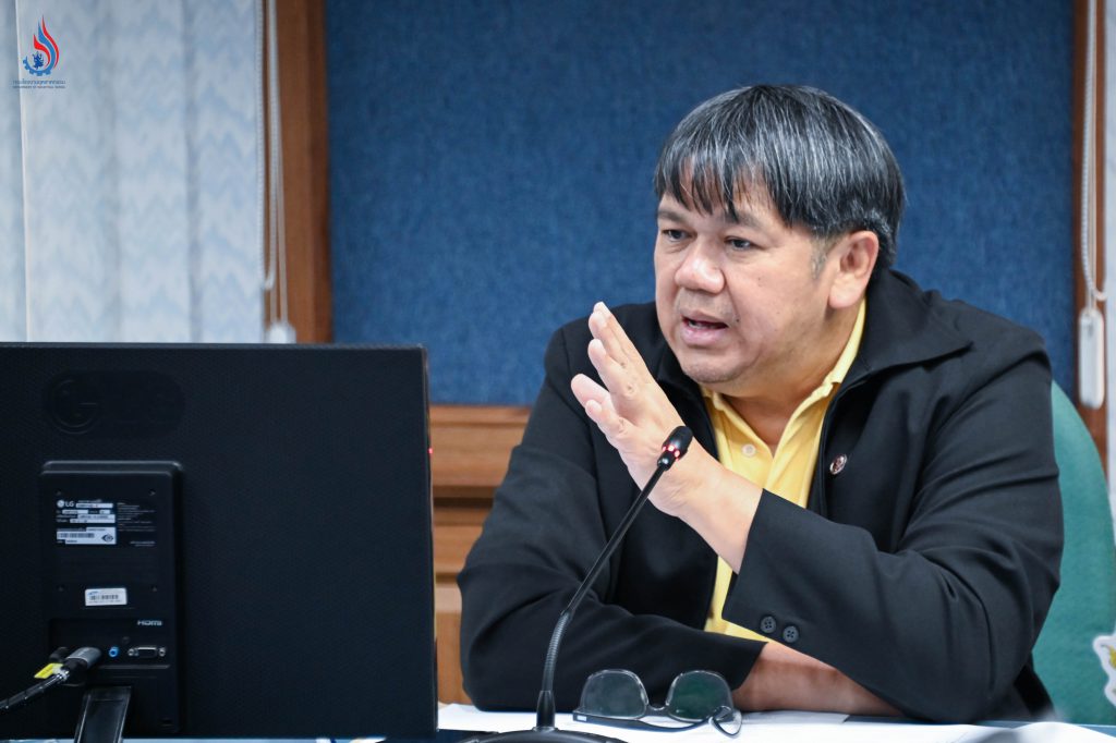 นายสุนทร แก้วสว่าง รองอธิบดีกรมโรงงานอุตสาหกรรม