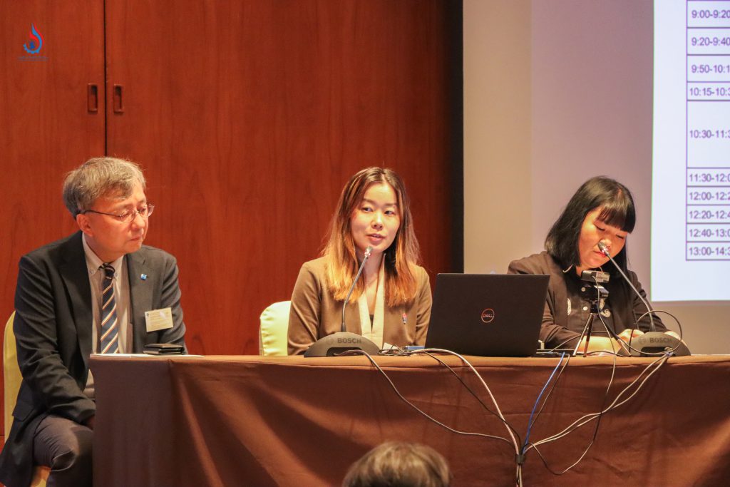 (คนกลาง) Ms. Osawa Yurie เลขานุการเอก สถานเอกอัครราชทูตญี่ปุ่นประจำประเทศไทย