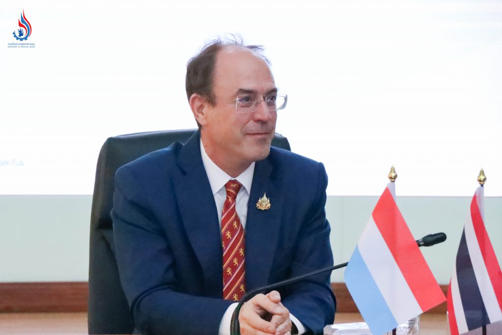 นายแพทริก เฮมเมอร์ เอกอัครราชทูตราชรัฐลักเชมเบิร์กประจำประเทศไทย