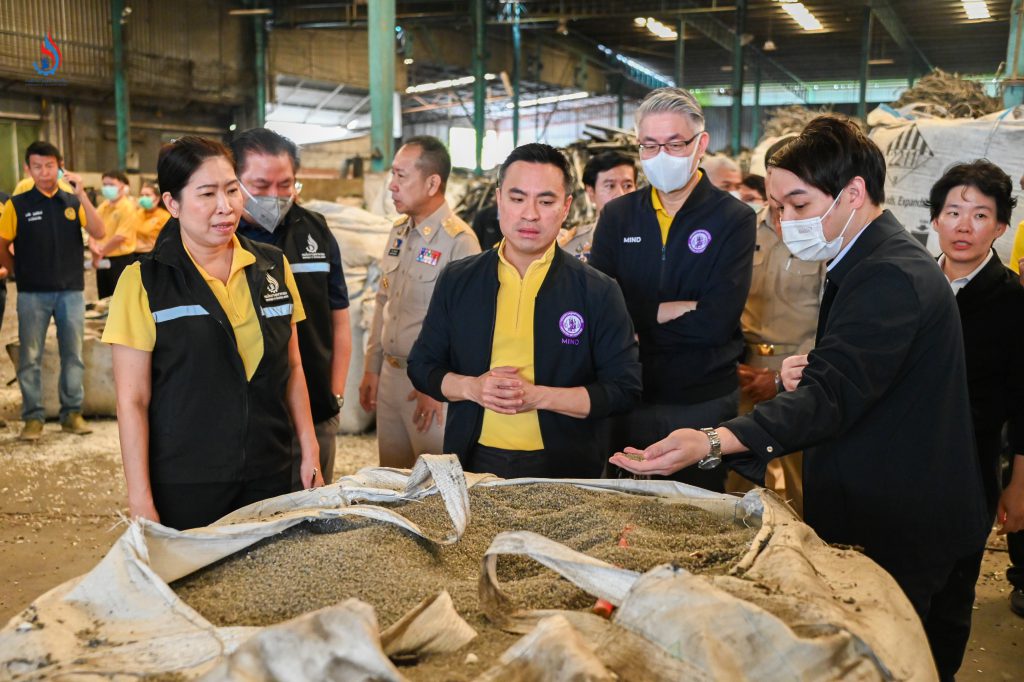 ตรวจสอบข้อเท็จจริงพบเป็นการลักลอบนำเข้าของเสียจำพวกสายไฟเก่าของเถื่อนจากต่างประเทศโดยไม่ผ่านขั้นตอนการแจ้งขอความยินยอมล่วงหน้า นำมาผ่านกระบวนการคัดแยกโลหะมีค่าและบดบ่อย ผลิตเม็ดพลาสติกเป็นผลิตภัณฑ์ใหม่ที่ด้อยคุณภาพ ไม่เป็นไปตามมาตรฐาน มอก.