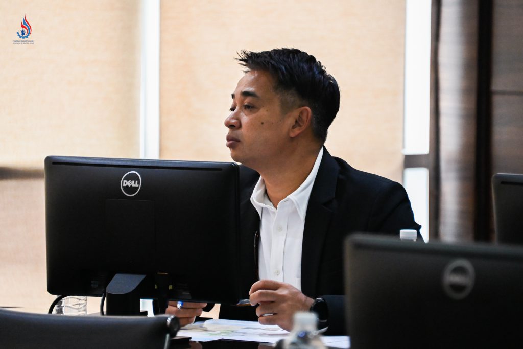 นายเตมีย์ พันธุวงค์ราช ผู้ช่วยปลัดกระทรวงอุตสาหกรรม