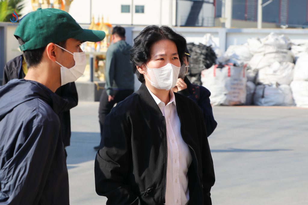 นางสาวฐิติภัสร์ โชติเดชาชัยนันต์ หัวหน้าคณะทำงานรัฐมนตรีว่าการกระทรวงอุตสาหกรรม