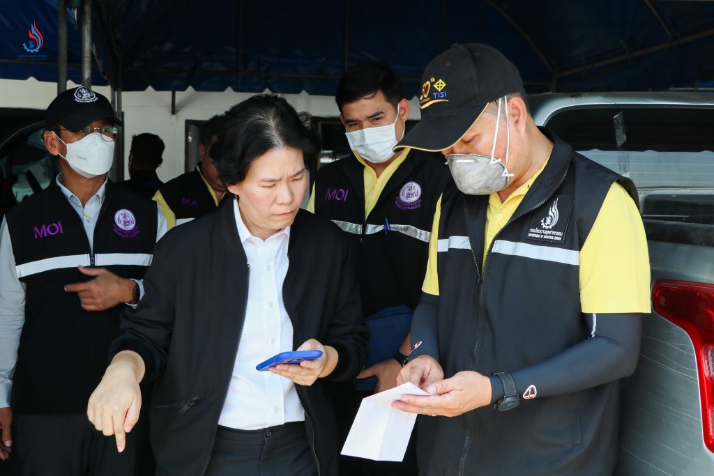 กรมโรงงานฯ บู๊ต่อเนื่อง ร่วมทีมตรวจสุดซอย