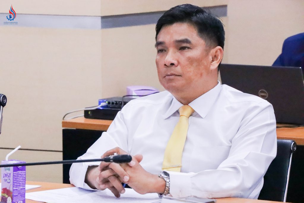 นายประสม ดำรงพงษ์ ผู้อำนวยการกองวิจัยและเตือนภัยมลพิษโรงงาน