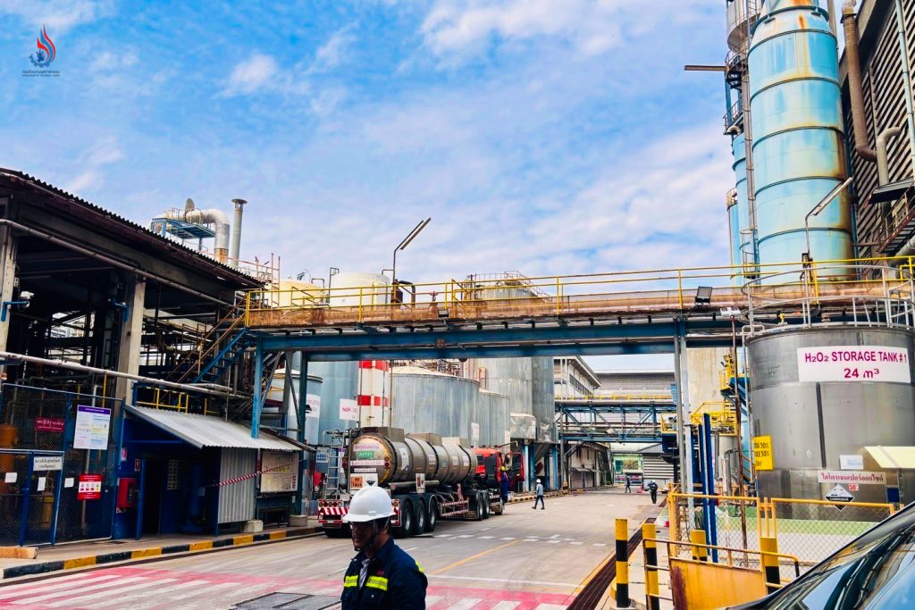 โรงงานของ บริษัท สยามผลิตภัณฑ์เยื่อกระดาษไทย จำกัด (โรงเยื่อวังศาลา) ถนนแสงชูโต ตำบลท่าศาลา อำเภอท่าม่วง จังหวัดกาญจนบุรี