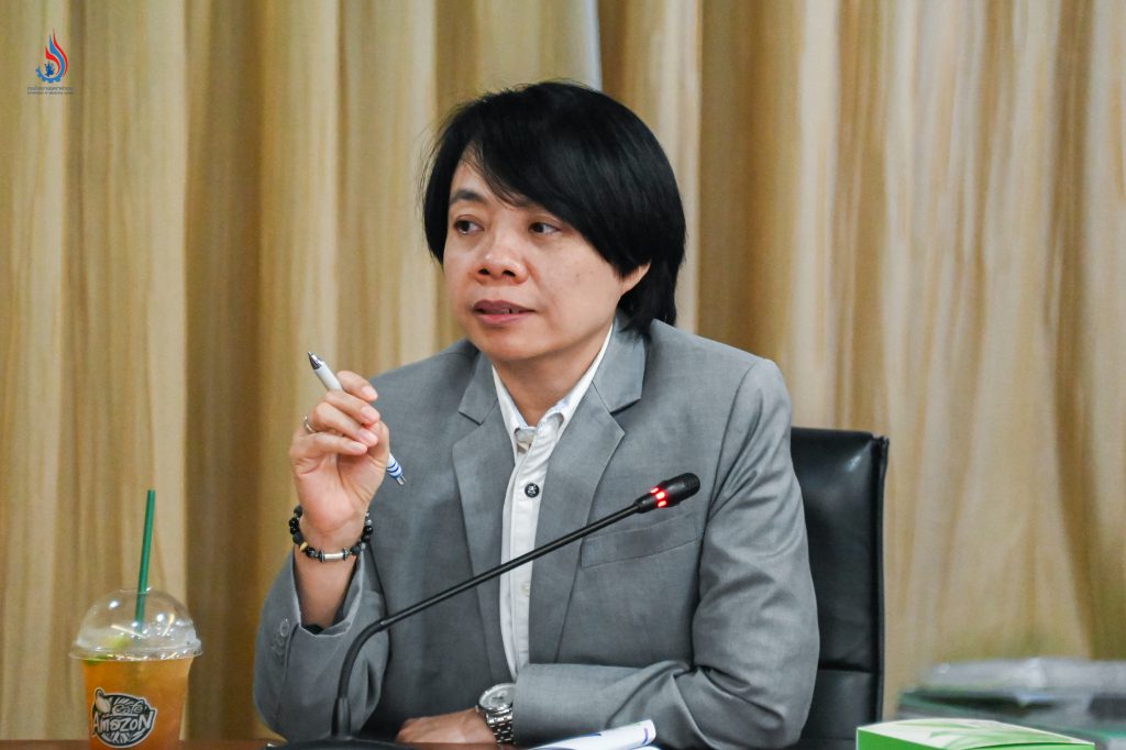 นางสาวประนมพร โลกคำลือ ผู้อำนวยการศูนย์เทคโนโลยีสารสนเทศและการสื่อสาร