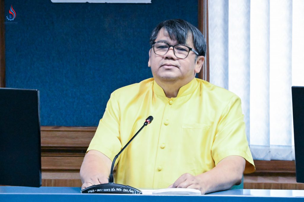 นายสุนทร แก้วสว่าง รองอธิบดีกรมโรงงานอุตสาหกรรม