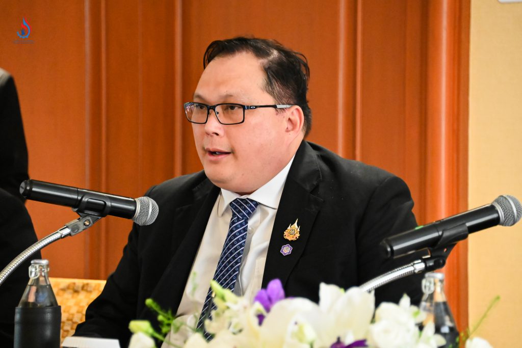 นายสุเมธ ตั้งประเสริฐ กรรมการการนิคมอุตสาหกรรมแห่งประเทศไทย รักษาการผู้ว่าการการนิคมอุตสาหกรรมแห่งประเทศไทย