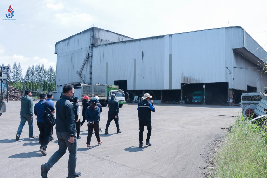 กรมโรงงานฯ ร่วมทีมตรวจสุดซอย ตรวจสอบโรงงานเหล็กในเขตประกอบการอุตสาหกรรม จ.ปราจีนบุรี คาดมีเอี่ยวคดีตึก สตง.