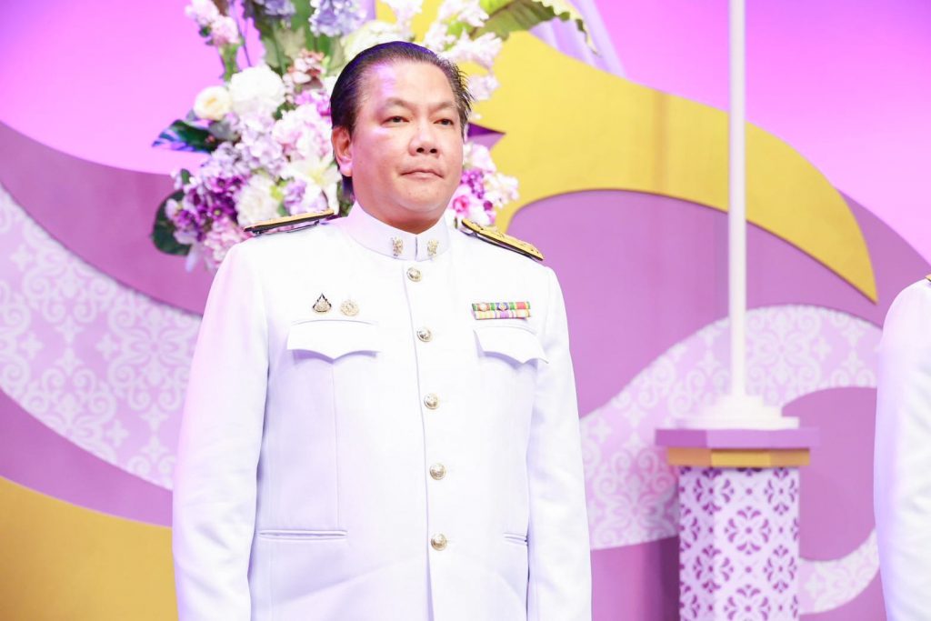 นายพรยศ กลั่นกรอง อธิบดีกรมโรงงานอุตสาหกรรม