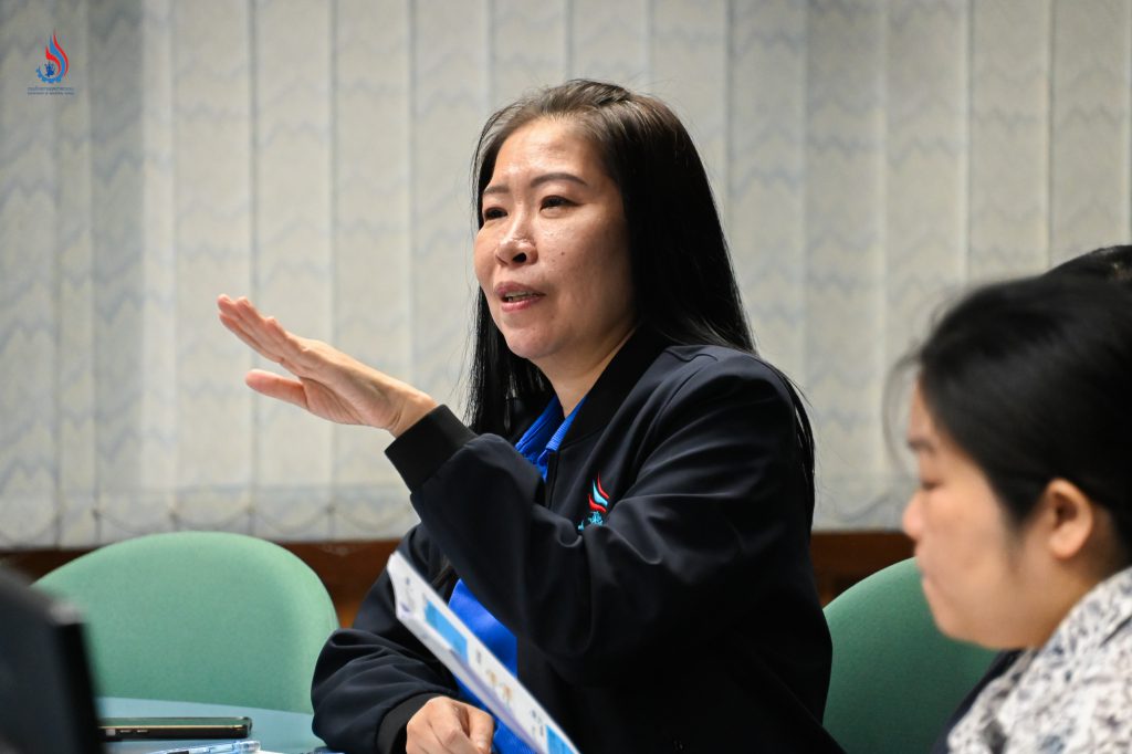 นางสาวนวพร สงวนหมู่ ผู้อำนวยการกองบริหารจัดการกากอุตสาหกรรม