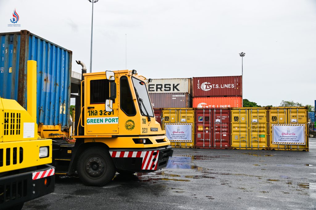 จะดำเนินการแจ้งและส่งคืน (Return Shipment) ตู้สินค้ากลับไปยังประเทศผู้ส่งออกต้นทางในทันที พร้อมตรวจสอบโรงงานที่นำเข้าเพื่อดำเนินการตามกฎหมายว่าด้วยโรงงานและกฎหมายว่าด้วยวัตถุอันตราย