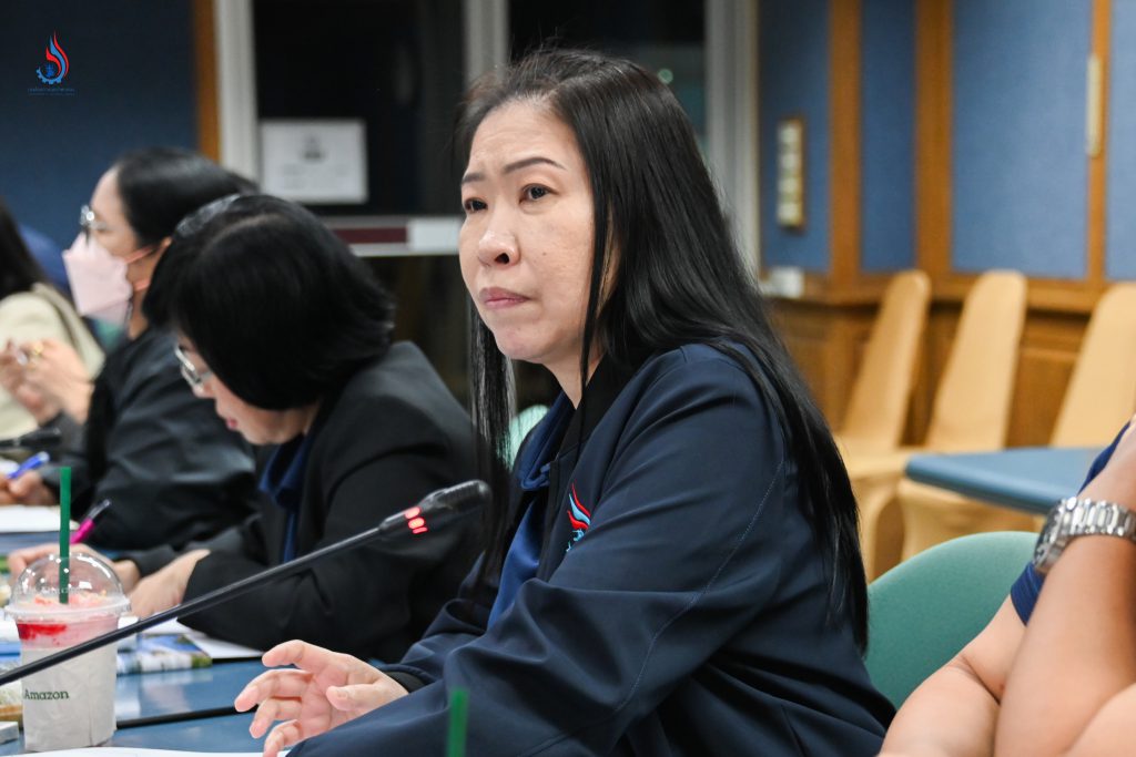 นางสาวนวพร สงวนหมู่ ผู้อำนวยการกองบริหารจัดการกากอุตสาหกรรม