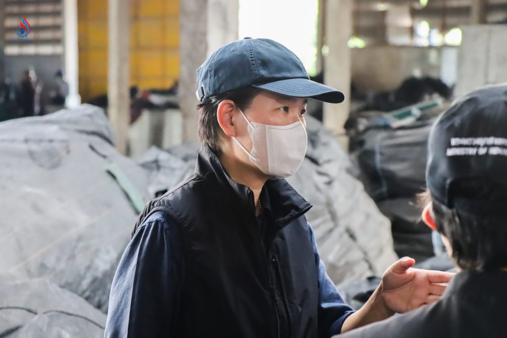 ชุดปฏิบัติการตรวจสุดซอยของกระทรวงอุตสาหกรรม หรือทีมสุดซอย นำโดย นางสาวฐิติภัสร์ โชติเดชาชัยนันต์ หัวหน้าคณะทำงานรัฐมนตรีว่าการกระทรวงอุตสาหกรรม