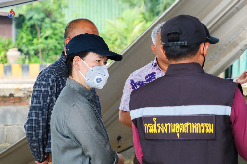 กรมโรงงานฯ ร่วมทีมสุดซอย นำโดย นางสาวฐิติภัสร์ โชติเดชาชัยนันต์ หัวหน้าคณะทำงานรัฐมนตรีว่าการกระทรวงอุตสาหกรรม ลงพื้นที่สังเกตการณ์ในจังหวัดพระนครศรีอยุธยา จำนวน 3 แห่ง