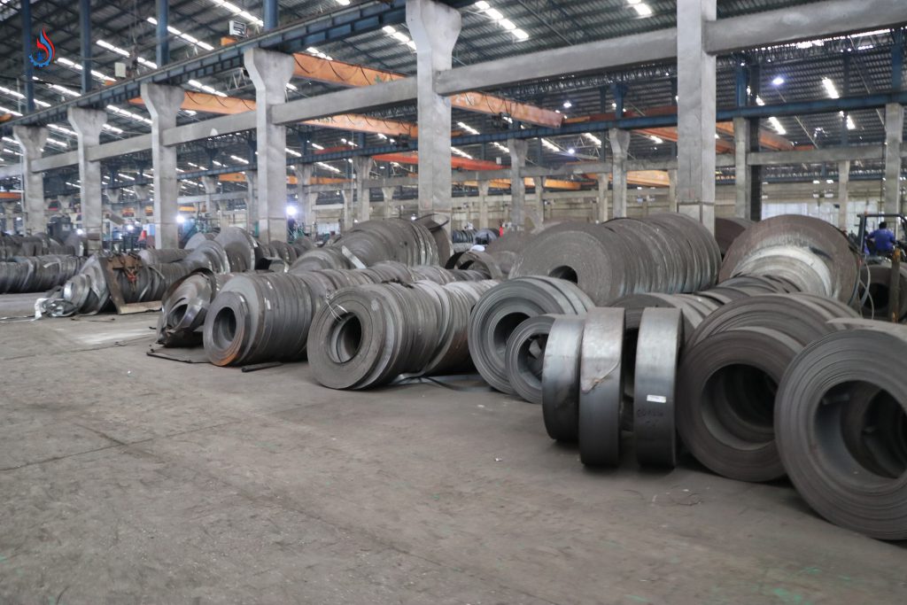 กรมโรงงานฯ ผนึกกำลังทีมสุดซอย ตรวจพบโรงงานเหล็ก 2 ใบอนุญาต ฝ่าฝืนคำสั่ง จ่อดำเนินคดีตามกฎหมาย