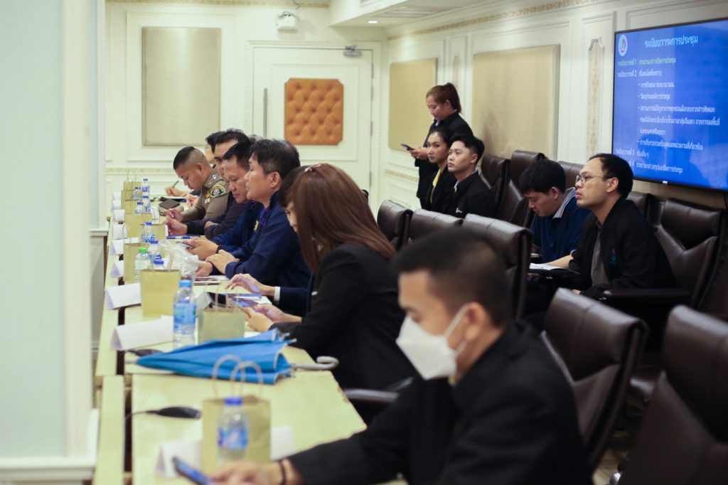 ทุกภาคส่วนร่วมกันแก้ไขปัญหากากสารพิษและขยะอิเล็กทรอนิกส์ผิดกฎหมาย ปกป้องสิ่งแวดล้อมและสุขภาพของประชาชนในระยะยาว