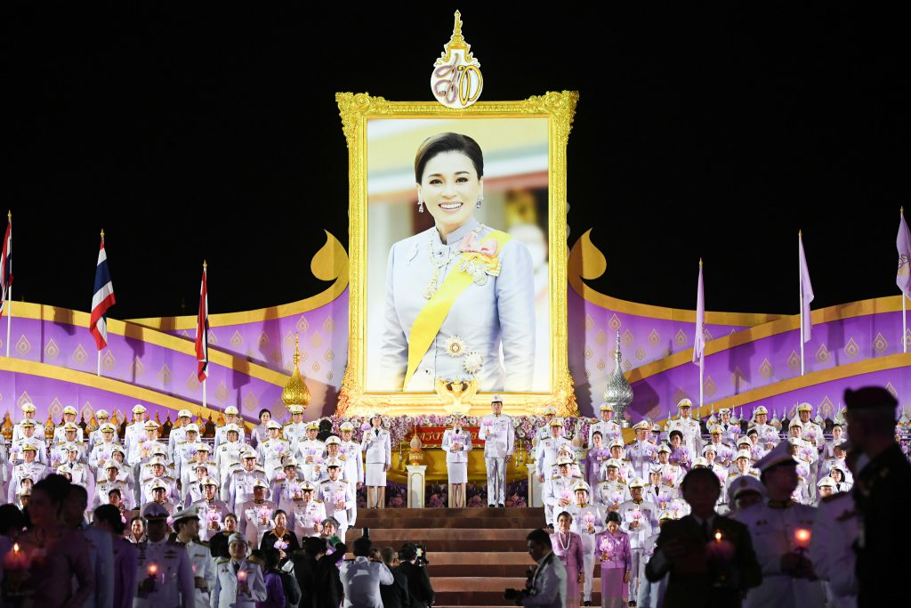 พิธีถวายเครื่องราชสักการะและพิธีจุดเทียนถวายพระพรชัยมงคล เนื่องในโอกาสวันเฉลิมพระชนมพรรษาสมเด็จพระนางเจ้าฯ พระบรมราชินี 3 มิถุนายน 2568