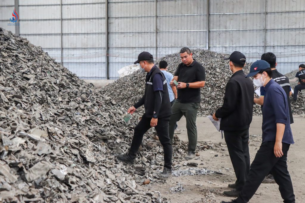 ตรวจพบการครอบครองขยะอิเล็กทรอนิกส์ซึ่งเข้าข่ายเป็นวัตถุอันตราย