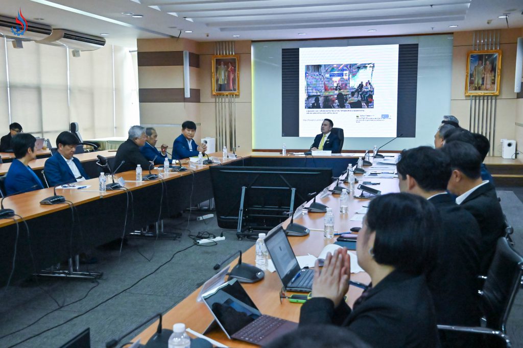 รองอธิบดีธีรทัศน์ฯ ร่วมประชุมหารือแนวทางการควบคุมผลิตภัณฑ์เหล็กในอุตสาหกรรม