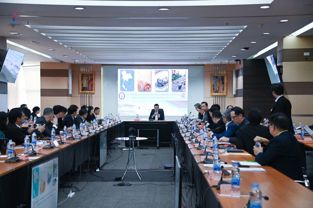 รัฐมนตรีเอกนัฏ นำทีมประชุมผลักดันอุตสาหกรรมยานยนต์ไฟฟ้าไทย จับมือทุกภาคส่วนเร่งผลักดันอุตสาหกรรม EV สู่อนาคต