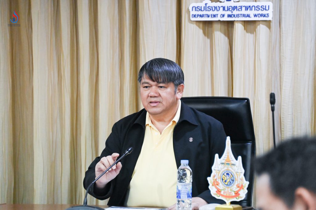 นายสุนทร แก้วสว่าง รองอธิบดีกรมโรงงานอุตสาหกรรม