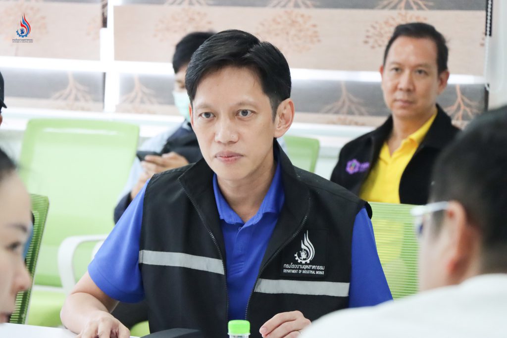 นายปณตสรรค์ สูจยานนท์ ผู้อำนวยการกองบริการงานอนุญาตโรงงาน1