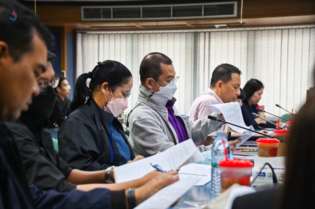 ที่ประชุมได้หารือความคืบหน้าการดำเนินการเกี่ยวกับการเปิดบัญชีจัดตั้งกองทุนเพื่อรักษาสิ่งแวดล้อม เพื่อยกระดับการจัดการกากอุตสาหกรรมอย่างมีประสิทธิภาพ