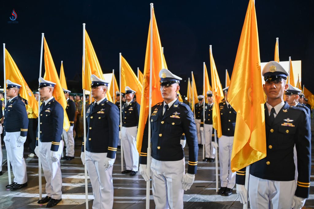 บรรยากาศพิธีจุดเทียนถวายพระพรชัยมงคล เนื่องในโอกาสพระราชพิธีมหามงคลเฉลิมพระชนมพรรษาพระบาทสมเด็จพระเจ้าอยู่หัว 28 กรกฎาคม 2568