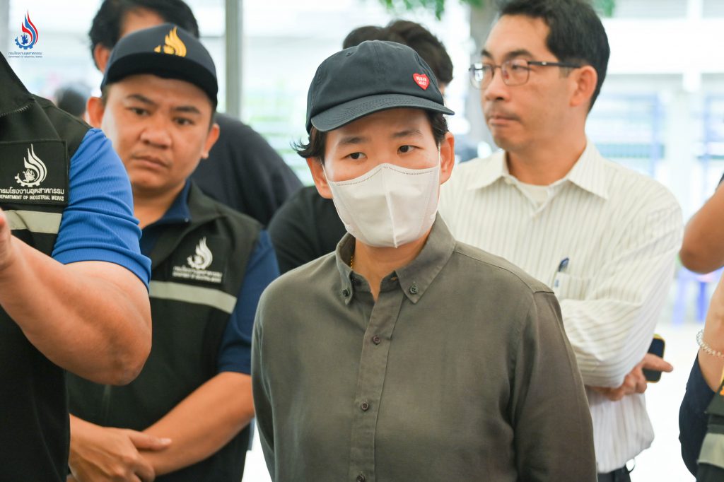 นางสาวฐิติภัสร์ โชติเดชาชัยนันต์ หัวหน้าคณะทำงานรัฐมนตรีว่าการกระทรวงอุตสาหกรรมและหัวหน้าชุดตรวจการณ์สุดซอย กระทรวงอุตสาหกรรม