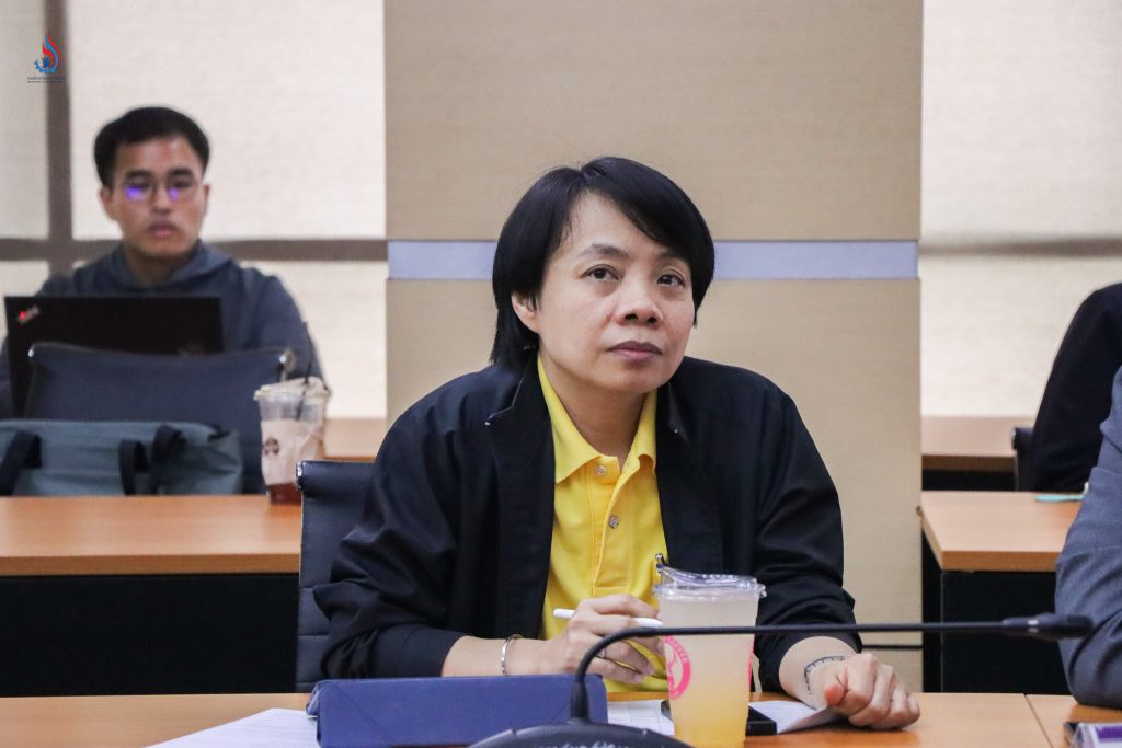 นางสาวประนมพร โลกคำลือ ผู้อำนวยการศูนย์เทคโนโลยีสารสนเทศและการสื่อสาร