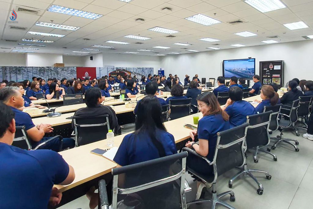 ผ่านสื่ออิเล็กทรอนิกส์ (ZOOM Meeting) ณ ห้องประชุมสนาม สถานีกลางกรุงเทพอภิวัฒน์ กรุงเทพฯ