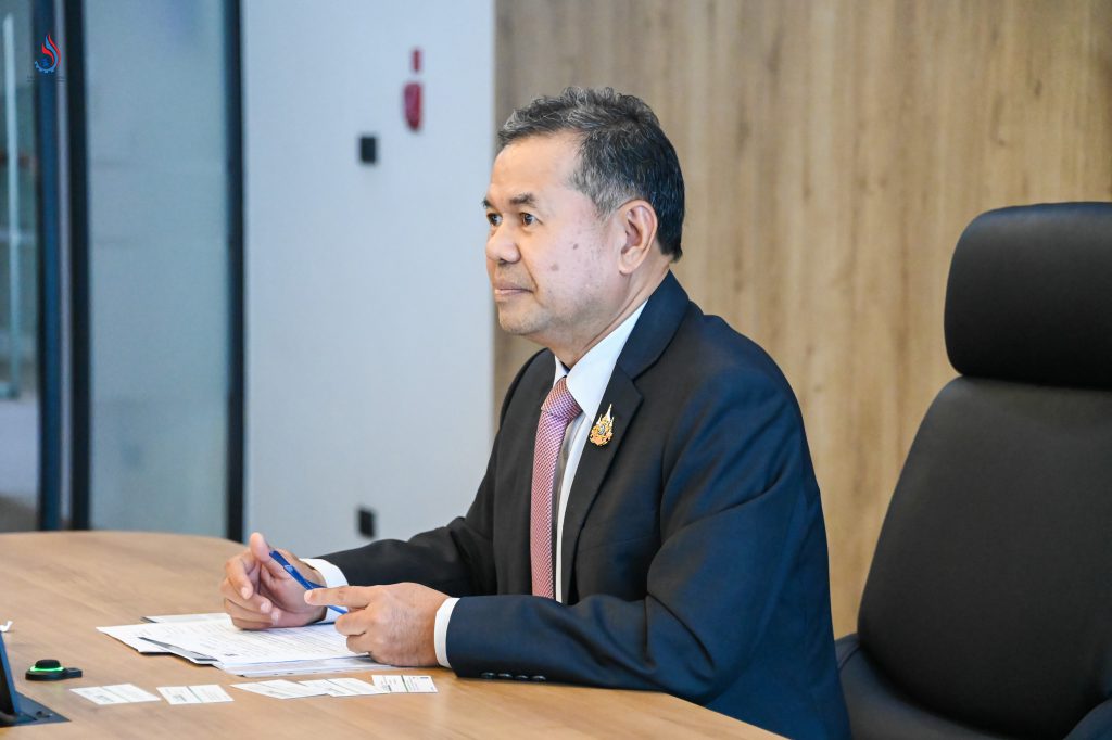 นายเอกภัทร วังสุวรรณ รองปลัดกระทรวงอุตสาหกรรม รับมอบหมายจากรัฐมนตรีว่าการกระทรวงอุตสาหกรรม เป็นประธานการประชุม