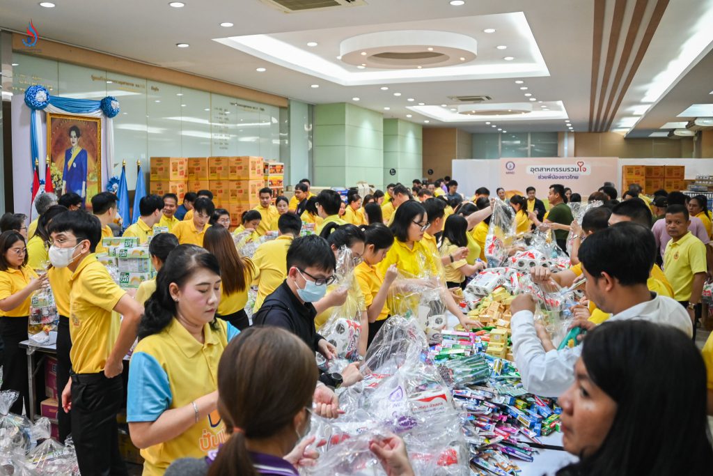 นำไปช่วยเหลือบรรเทาความเดือดร้อน และให้กำลังใจแก่เจ้าหน้าที่ทหารและประชาชนในพื้นที่ชายแดนไทย-กัมพูชา รวมถึงผู้ประสบอุทกภัยในพื้นที่ภาคเหนือ