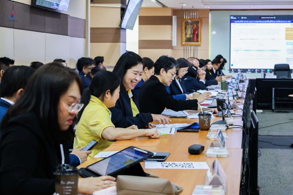 860 กรมโรงงานอุตสาหกรรมร่วมขับเคลื่อนการบูรณาการร่วมกัน (Joint KPIs) จำนวน 3 ประเด็น ได้แก่ การบริหารจัดการและอนุรักษ์ฟื้นฟูน้ำทั้งระบบ การลดการปล่อยก๊าซเรือนกระจก และการลดปริมาณฝุ่นละออง PM2.5