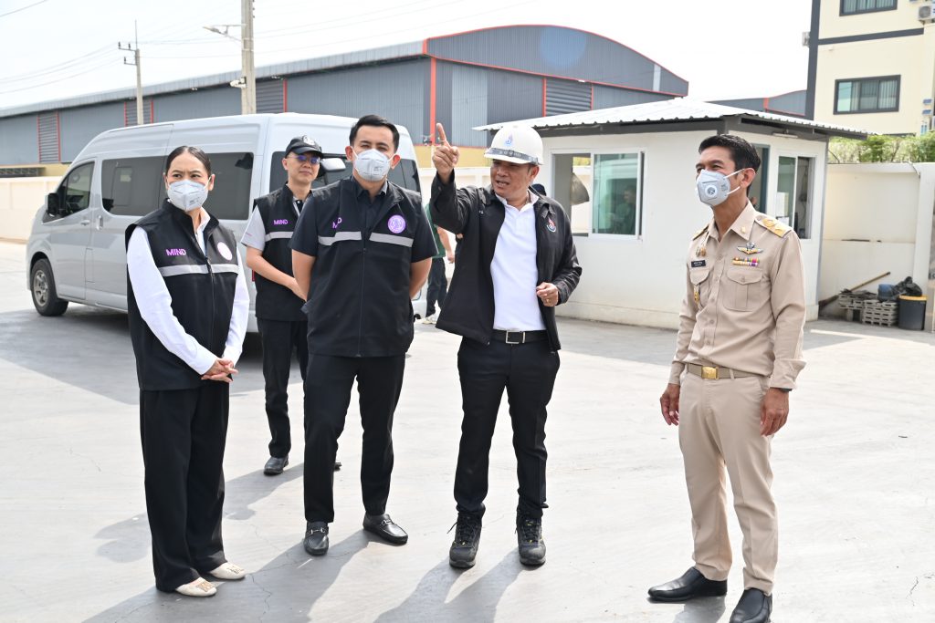 กรมโรงงานฯ ผนึกทีมเต็มเหนี่ยว ยึด E-waste 85 ตัน กลางเมืองสมุทรสาคร