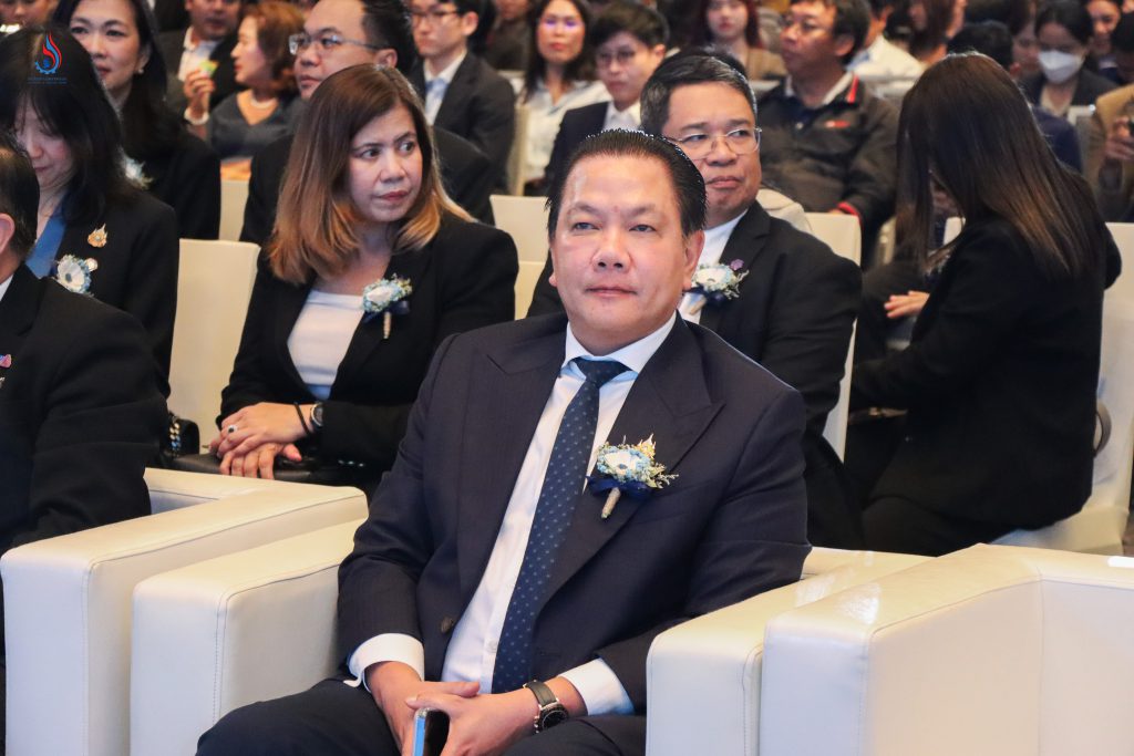 นายพรยศ กลั่นกรอง อธิบดีกรมโรงงานอุตสาหกรรม