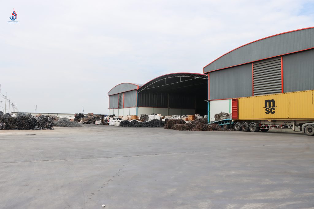 บริษัท เอส จอยท์ เมทัล จำกัด ในตำบลบางหญ้าแพรก อำเภอเมืองสมุทรสาคร จังหวัดสมุทรสาคร