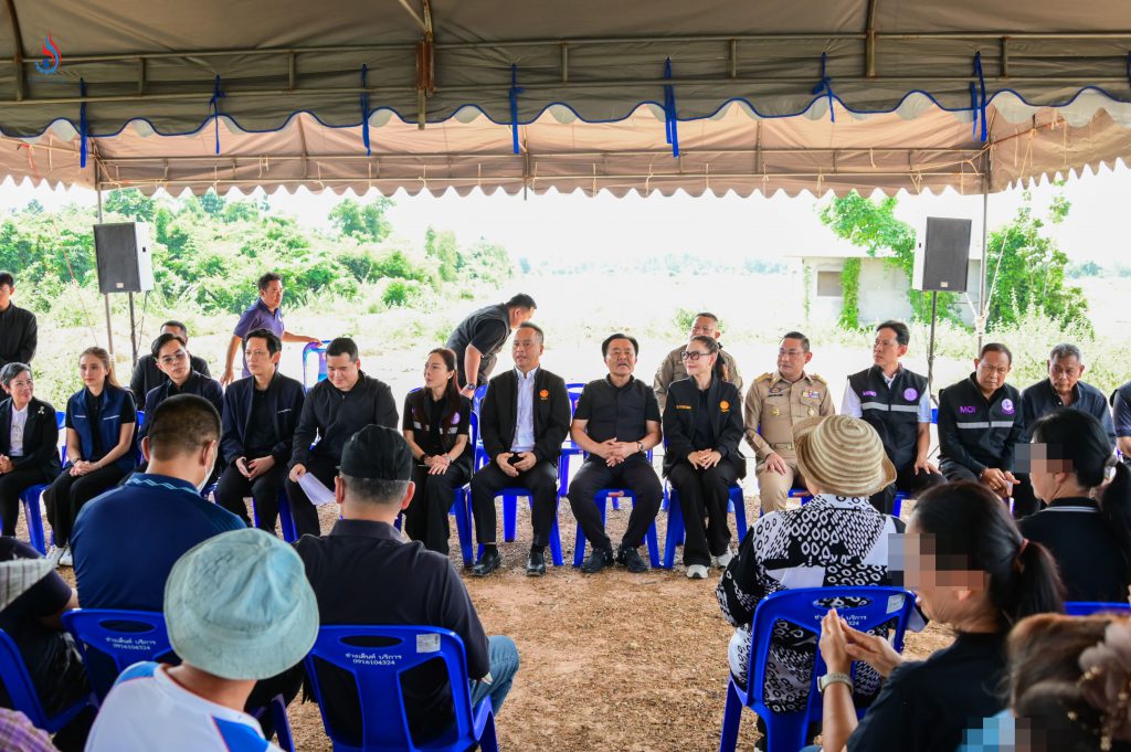 รับฟังและชี้แจงข้อเท็จจริงแก่ประชาชน หมู่ที่ 4 จำนวน 200 คน กรณีคัดค้านการขอตั้งโรงงานประกอบกิจการผลิตน้ำมันไพโรไลซิสจากยางเก่า