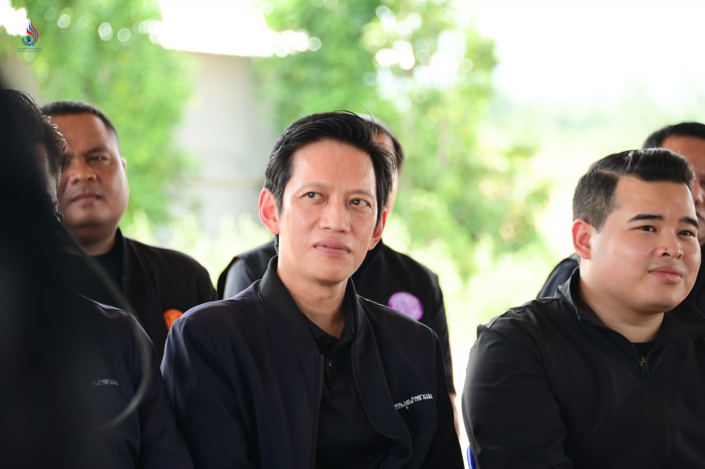 นายปณตสรรค์ สูจยานนท์ รองอธิบดีกรมโรงงานอุตสาหกรรม