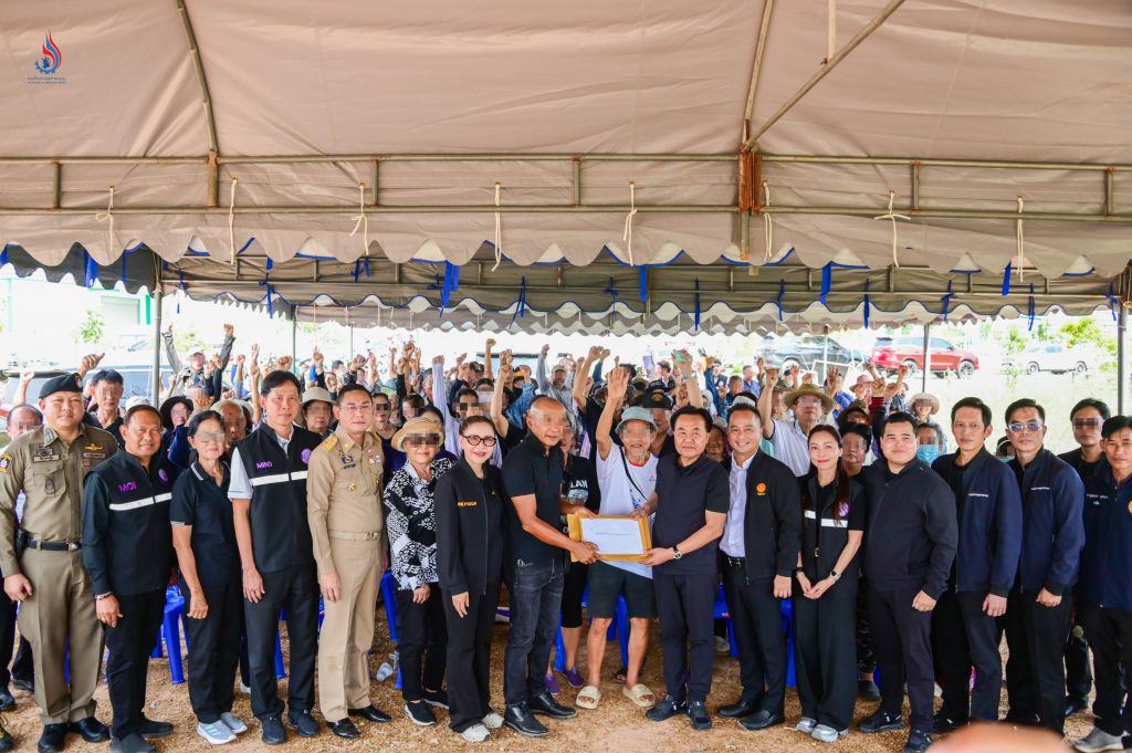 การลงพื้นที่ในวันนี้จึงเป็นการชี้แจงข้อเท็จจริงให้ประชาชนรับทราบโดยทั่วกัน เพื่อสร้างความชัดเจนและคลายความกังวล