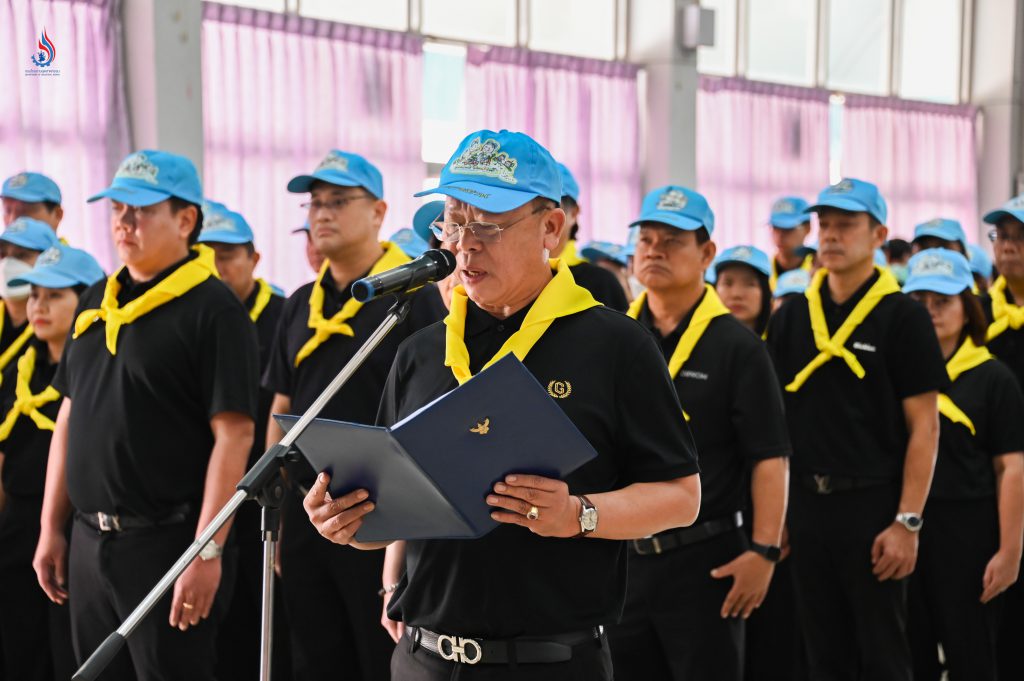 นายสุรพงศ์ นำชัยรุจิพงศ์ ผู้ช่วยรัฐมนตรีประจำกระทรวงอุตสาหกรรม เป็นประธาน