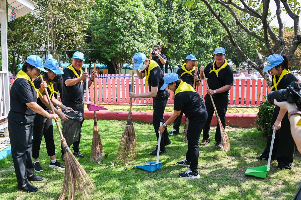 ปรับปรุงภูมิทัศน์