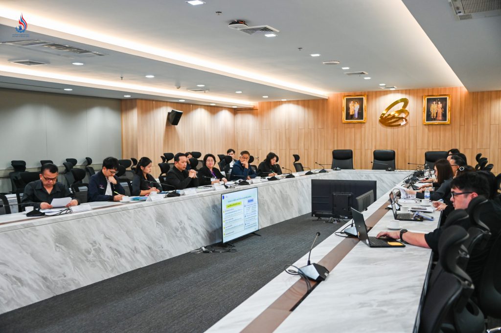 ที่ประชุมได้ร่วมพิจารณาประเด็นปัญหาและอุปสรรคที่ส่งผลกระทบต่อการเริ่มต้นธุรกิจของนักลงทุน